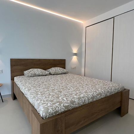 2Bedroom Beach Front Unit Wave Collection 푸엔히롤라 외부 사진