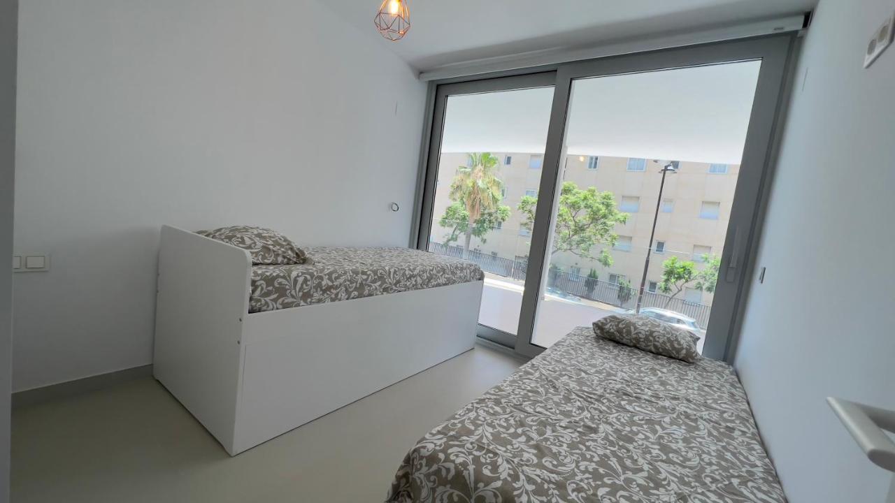 2Bedroom Beach Front Unit Wave Collection 푸엔히롤라 외부 사진